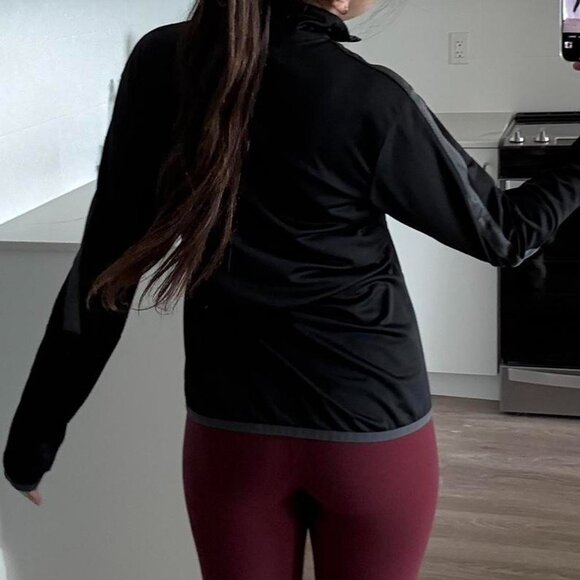 Nike Black Zip Up Workout Jacket - Picture 8 of 8